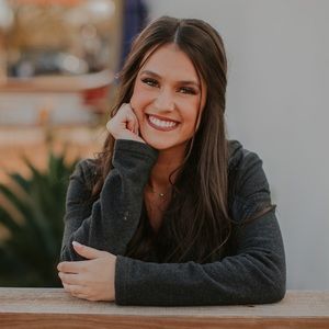 Meet your Posher, Lilly